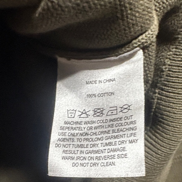 Olive Green Barney Cools Shark Print Men's Sweater Medium - Picture 3 of 4